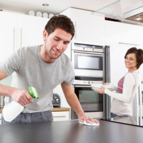 Productos para la limpieza y desinfección de la cocina